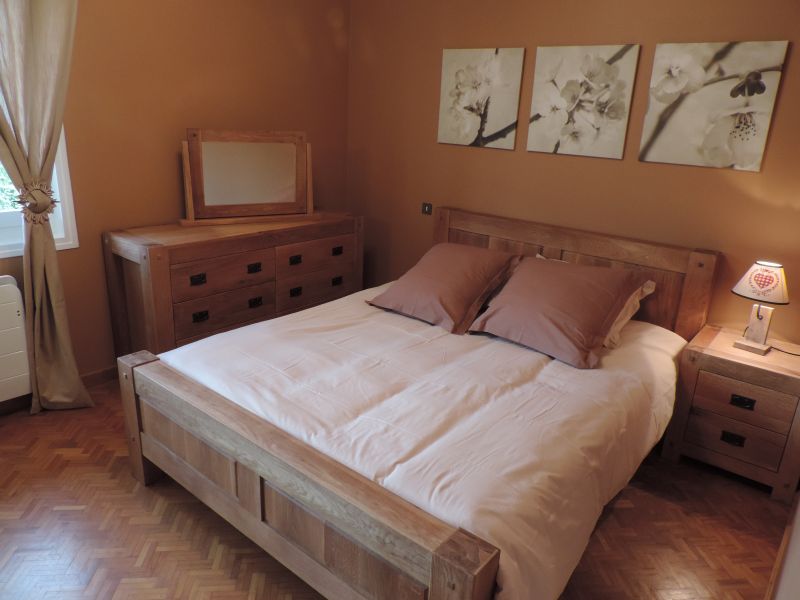 photo 13 Owner direct vacation rental Samons gite Rhone-Alps Haute-Savoie bedroom 1