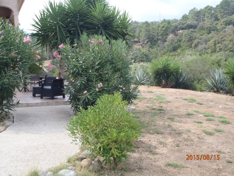 photo 13 Owner direct vacation rental Solenzara appartement Corsica Corse du Sud View of the property from outside