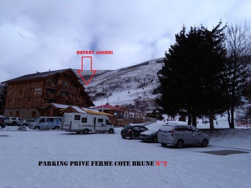photo 3 Owner direct vacation rental Les 2 Alpes studio Rhone-Alps Isre Parking