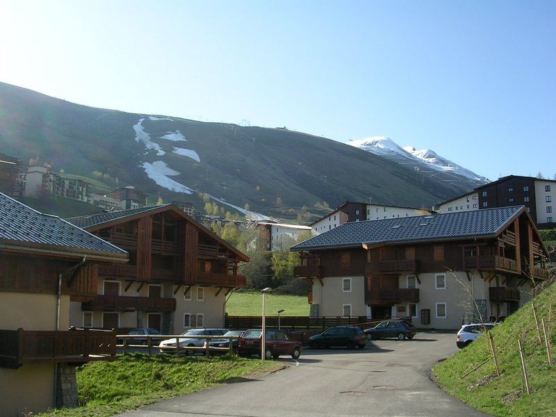 photo 4 Owner direct vacation rental Les 2 Alpes appartement Rhone-Alps Isre View of the property from outside