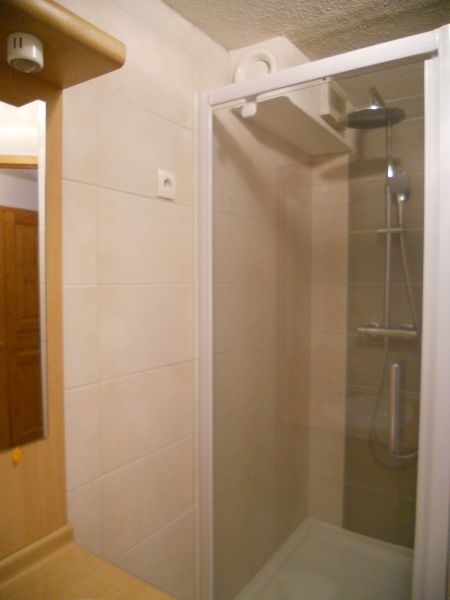 photo 10 Owner direct vacation rental Les 2 Alpes appartement Rhone-Alps Isre bathroom