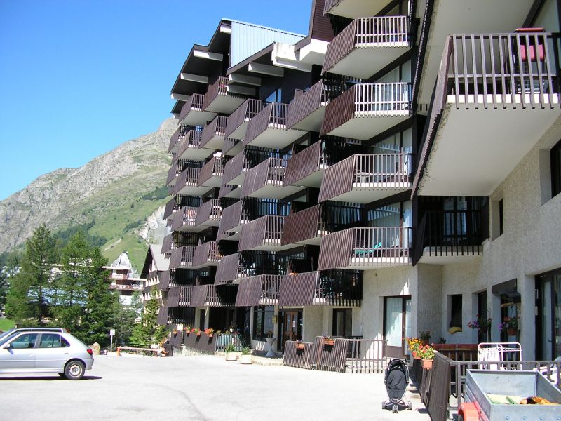 photo 12 Owner direct vacation rental Les 2 Alpes studio Rhone-Alps Isre View of the property from outside