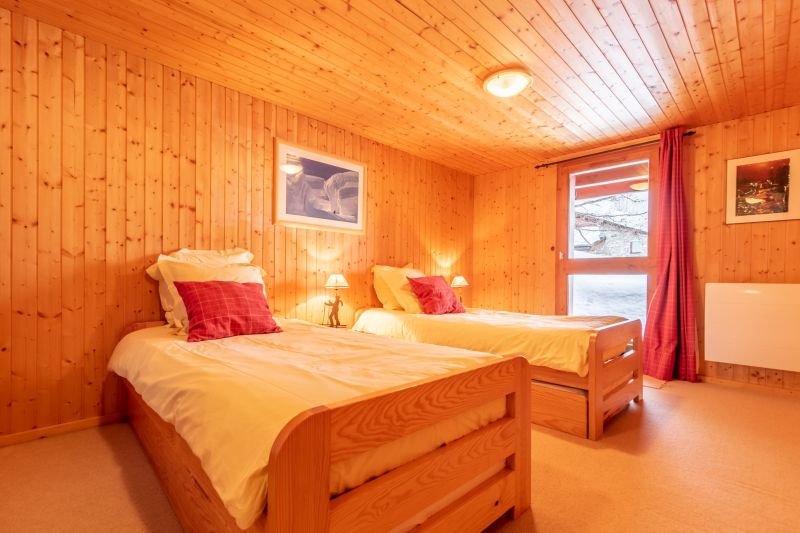 photo 21 Owner direct vacation rental Les Arcs chalet Rhone-Alps Savoie bedroom 5