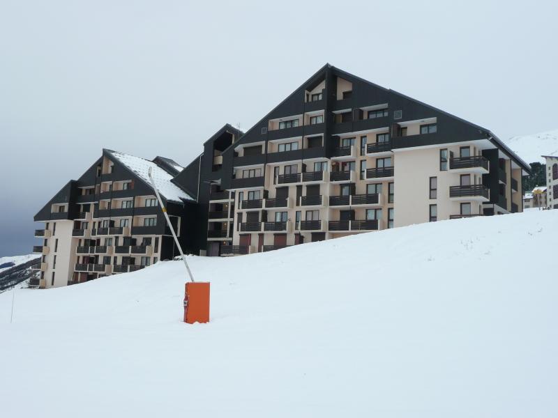 photo 4 Owner direct vacation rental Les Menuires studio Rhone-Alps Savoie View of the property from outside