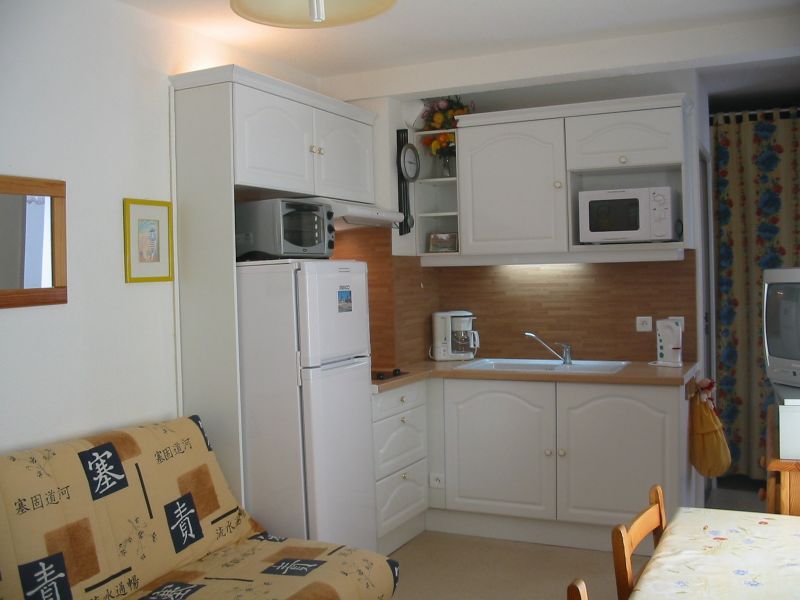 photo 1 Owner direct vacation rental Luchon Superbagneres appartement Midi-Pyrnes Haute Garonne Kitchenette