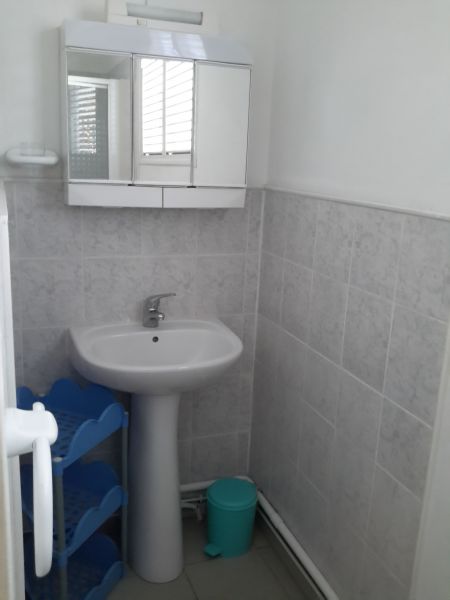 photo 22 Owner direct vacation rental Sainte Luce appartement   Half bath