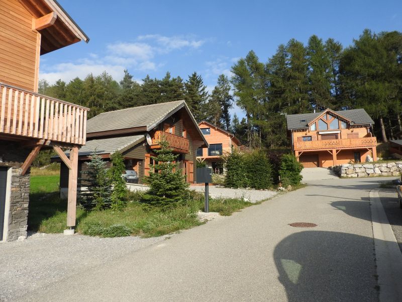 photo 18 Owner direct vacation rental La joue du Loup chalet Provence-Alpes-Cte d'Azur Hautes-Alpes Surroundings