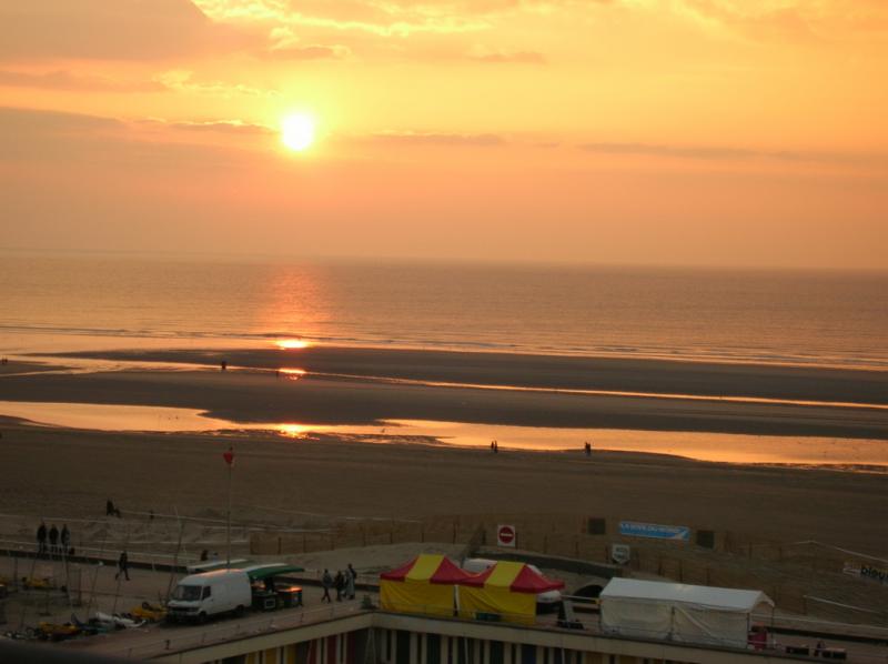 photo 8 Owner direct vacation rental Le Touquet studio Nord-Pas de Calais Pas de Calais View from the balcony