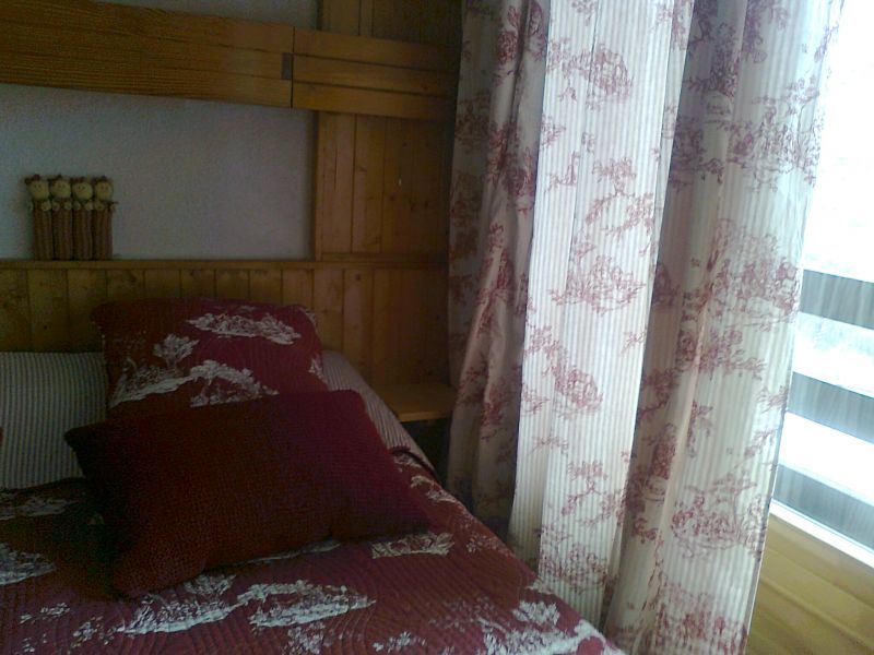 photo 10 Owner direct vacation rental Les Menuires appartement Rhone-Alps Savoie bedroom