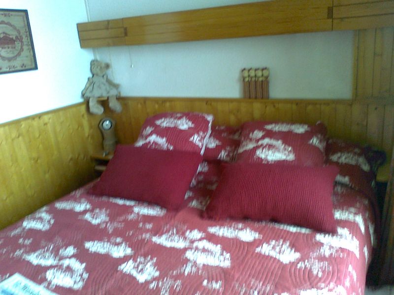 photo 11 Owner direct vacation rental Les Menuires appartement Rhone-Alps Savoie bedroom