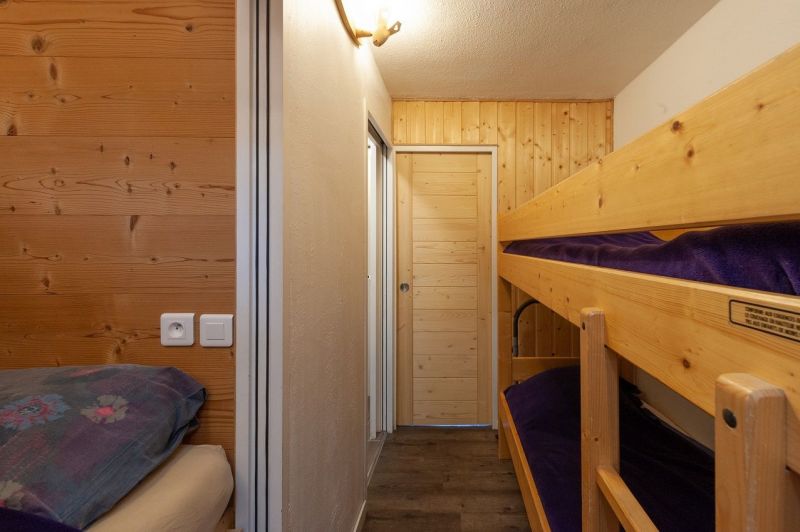 photo 11 Owner direct vacation rental Les Menuires appartement Rhone-Alps Savoie Open sleeping nook