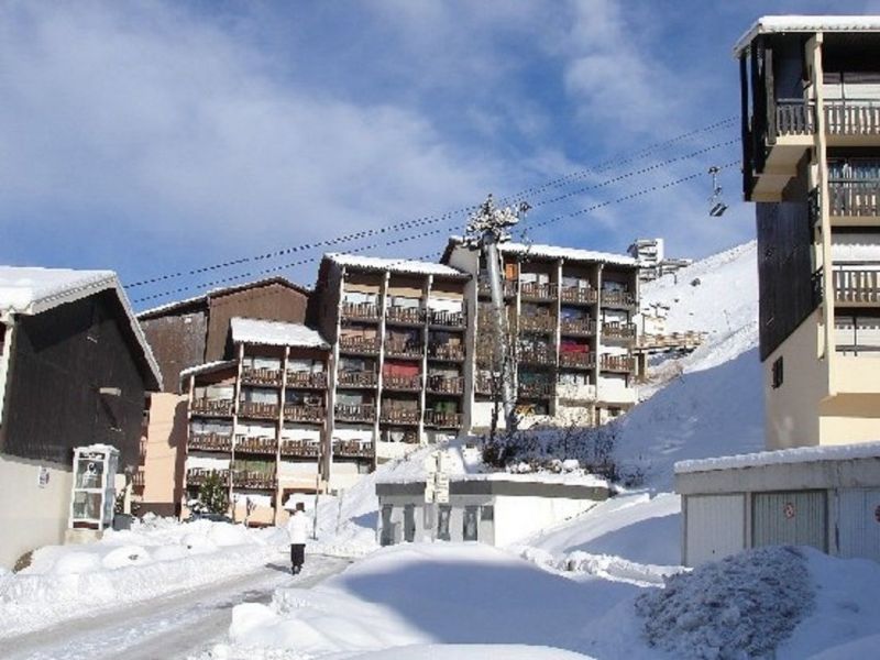 photo 17 Owner direct vacation rental Les Menuires appartement Rhone-Alps Savoie View of the property from outside