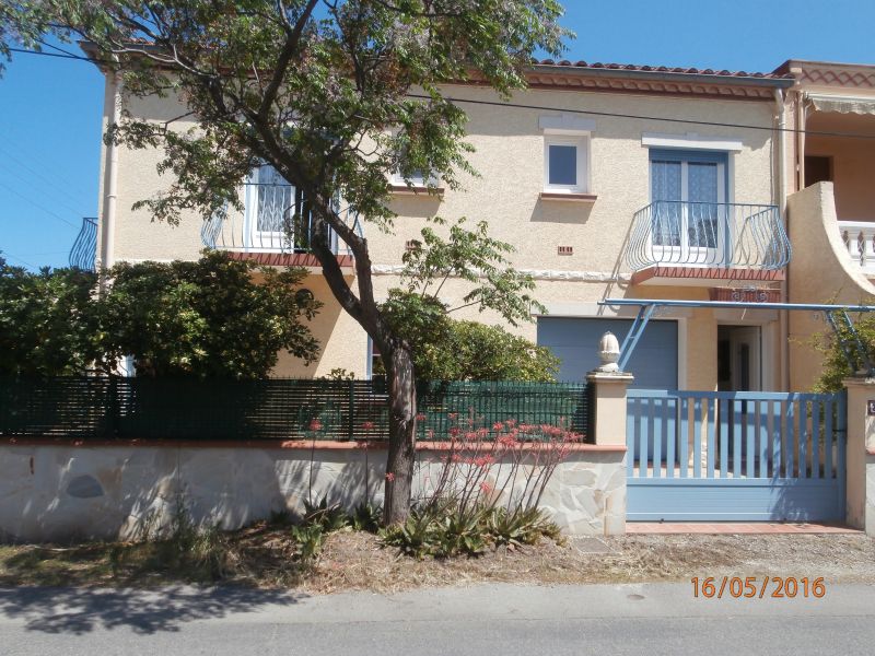 photo 0 Owner direct vacation rental Argeles sur Mer appartement Languedoc-Roussillon Pyrnes-Orientales View of the property from outside