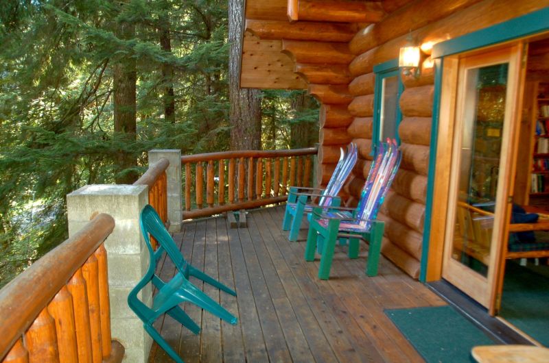 photo 16 Owner direct vacation rental Mt Baker chalet Washington Cascade Mountains