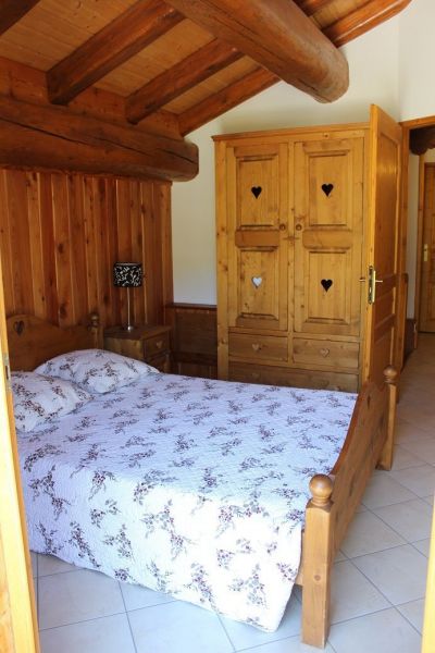 photo 8 Owner direct vacation rental La Norma appartement Rhone-Alps Savoie bedroom 1