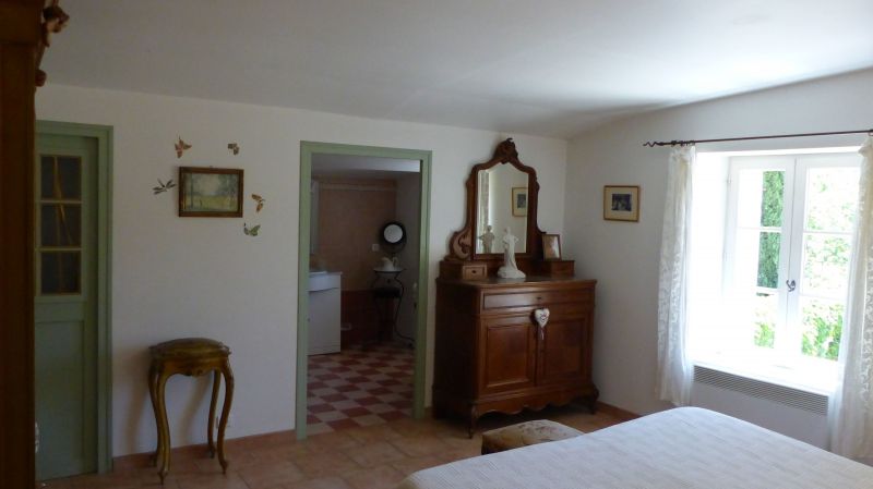 photo 18 Owner direct vacation rental Apt maison Provence-Alpes-Cte d'Azur Vaucluse bedroom 2
