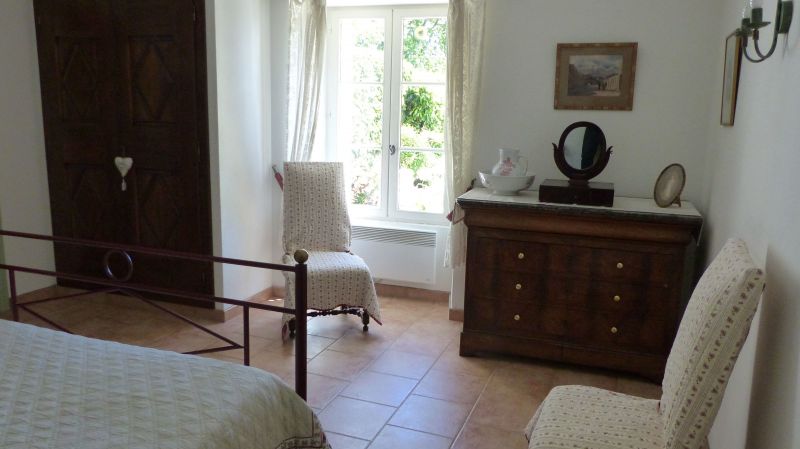 photo 12 Owner direct vacation rental Apt maison Provence-Alpes-Cte d'Azur Vaucluse bedroom 1