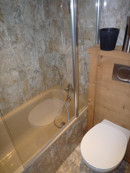 photo 12 Owner direct vacation rental Megve appartement Rhone-Alps Haute-Savoie bathroom 2