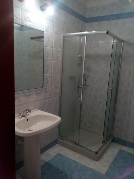 photo 12 Owner direct vacation rental Dolcedo appartement Liguria Imperia Province bathroom