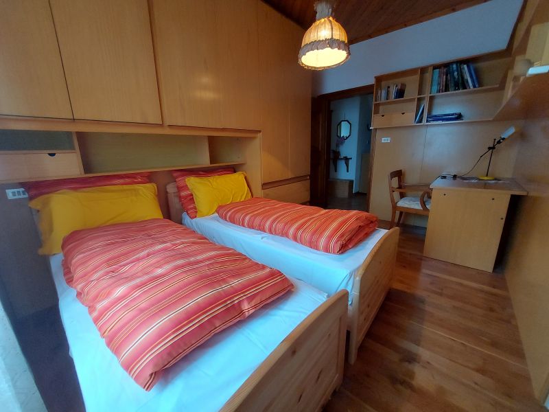 photo 17 Owner direct vacation rental Cortina d'Ampezzo appartement Veneto Belluno Province bedroom 2