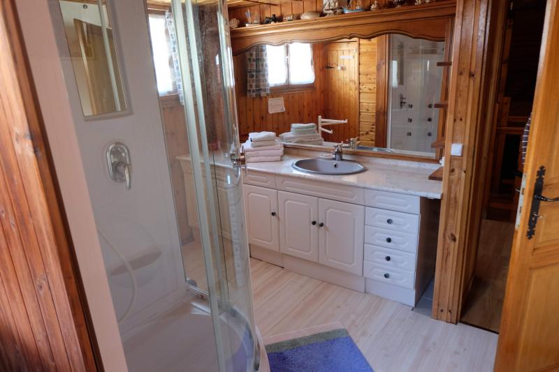photo 6 Owner direct vacation rental Saint Sorlin d'Arves chalet Rhone-Alps Savoie bathroom 1