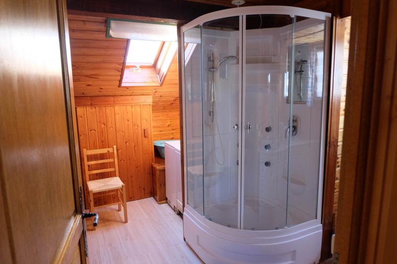 photo 7 Owner direct vacation rental Saint Sorlin d'Arves chalet Rhone-Alps Savoie bathroom 1