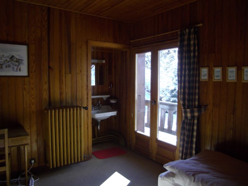 photo 8 Owner direct vacation rental Les Contamines Montjoie chalet Rhone-Alps Haute-Savoie bedroom 6