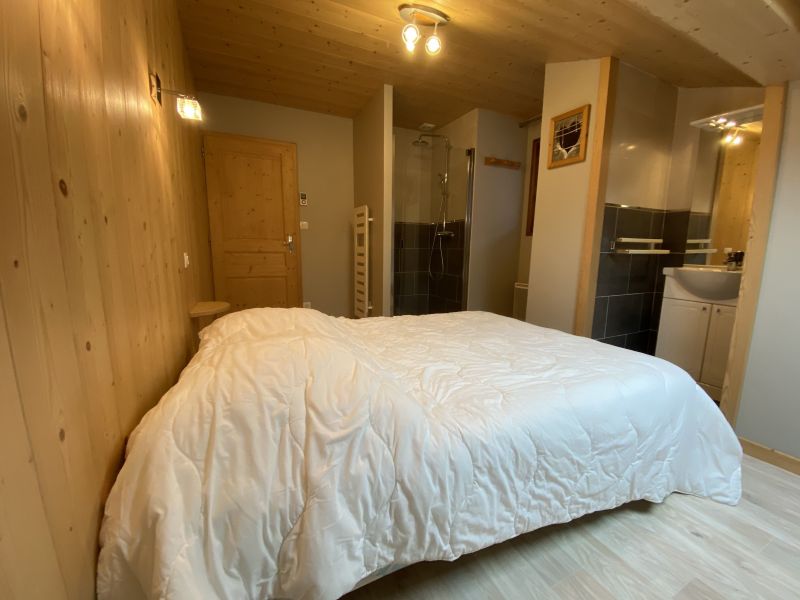 photo 4 Owner direct vacation rental Morzine appartement Rhone-Alps Haute-Savoie bedroom 2