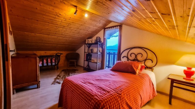 photo 4 Owner direct vacation rental Grardmer chalet Lorraine Vosges bedroom 2