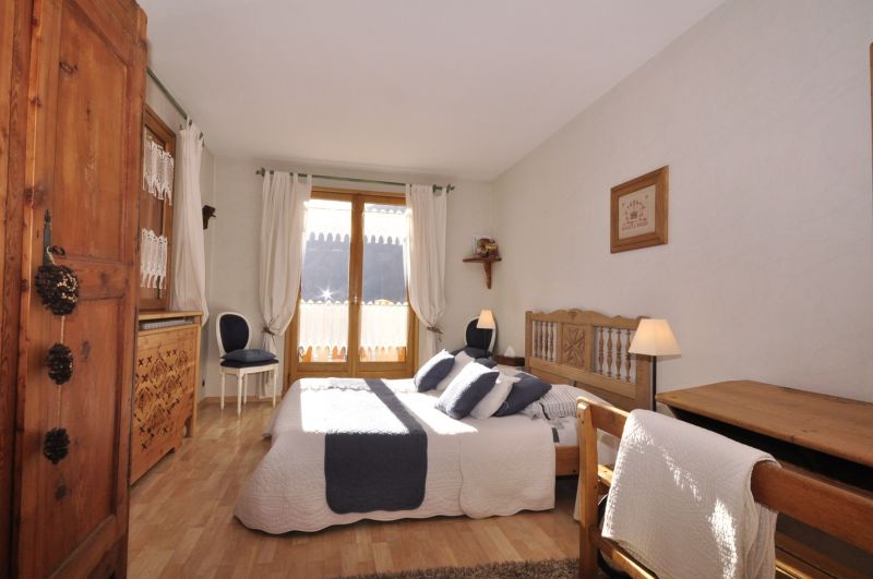 photo 5 Owner direct vacation rental Serre Chevalier chalet Provence-Alpes-Cte d'Azur Hautes-Alpes bedroom 2