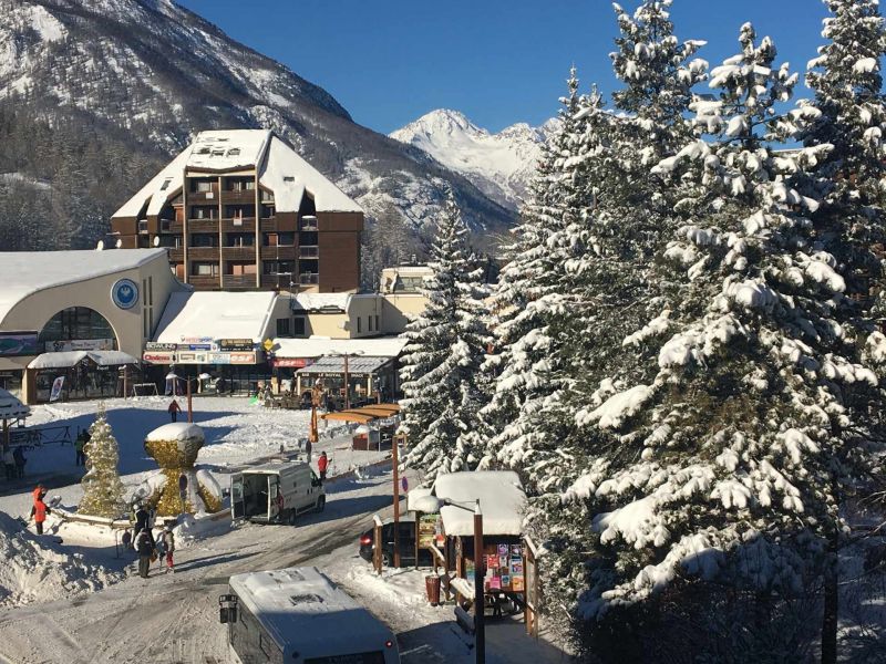 photo 24 Owner direct vacation rental Serre Chevalier studio Provence-Alpes-Cte d'Azur Hautes-Alpes View of the property from outside