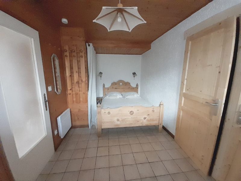 photo 11 Owner direct vacation rental Samons appartement Rhone-Alps Haute-Savoie bedroom