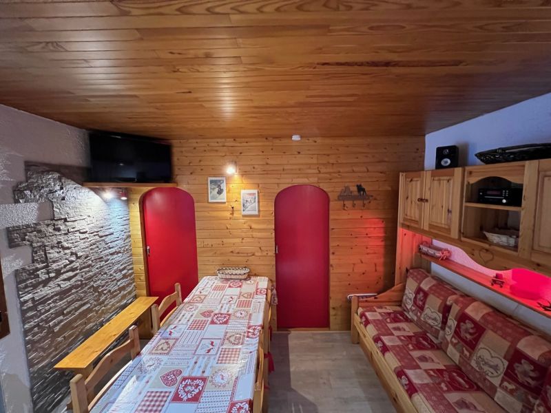 photo 6 Owner direct vacation rental Tignes studio Rhone-Alps Savoie Living room