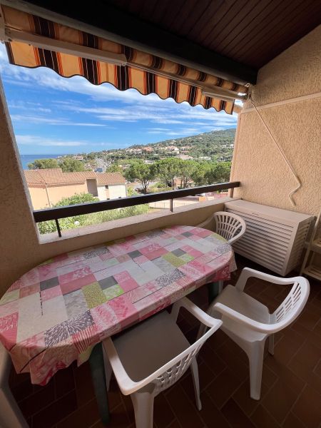 photo 18 Owner direct vacation rental Les Issambres appartement Provence-Alpes-Cte d'Azur Var Covered balcony