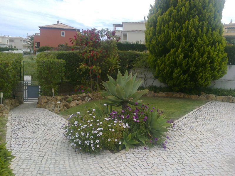 photo 20 Owner direct vacation rental Portimo appartement Algarve  Garden