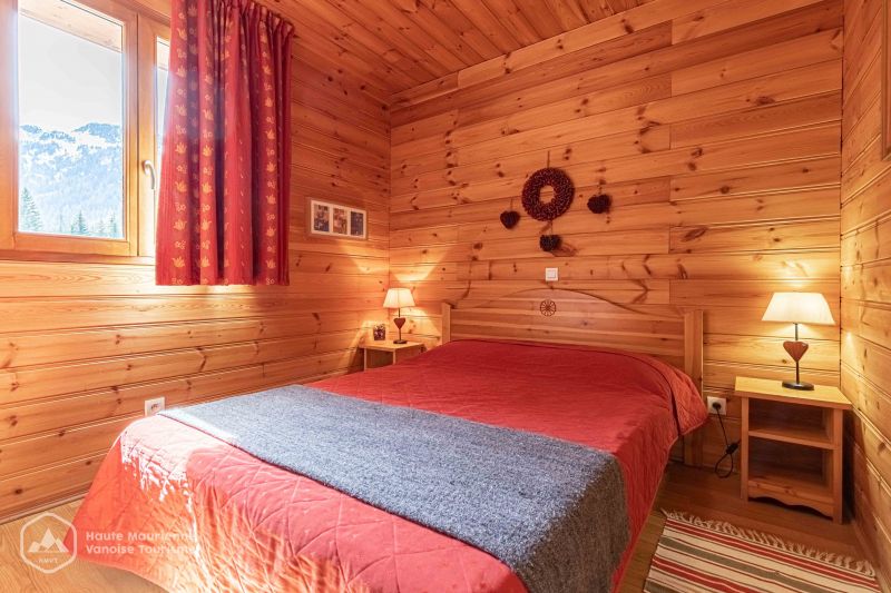 photo 7 Owner direct vacation rental Valfrjus chalet Rhone-Alps Savoie bedroom 2