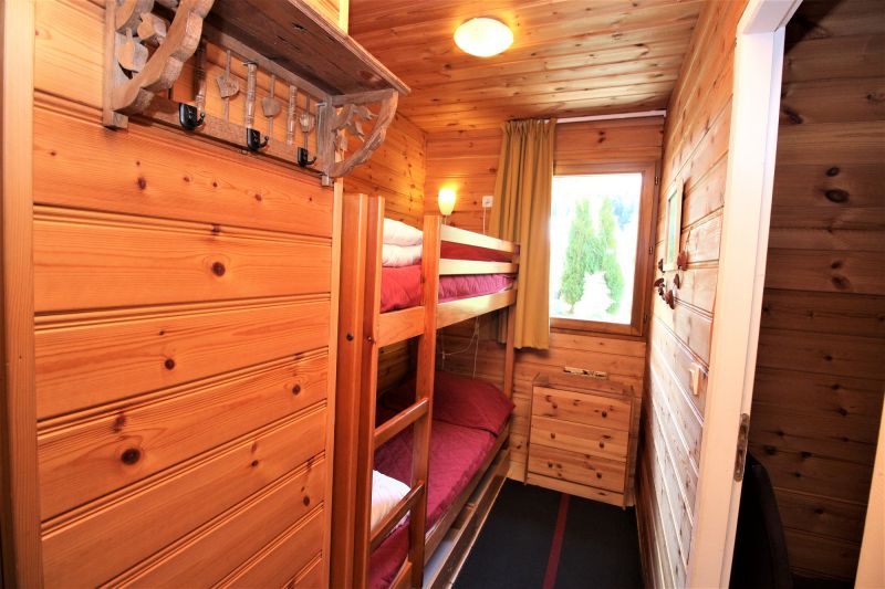 photo 22 Owner direct vacation rental Valfrjus chalet Rhone-Alps Savoie Open sleeping nook