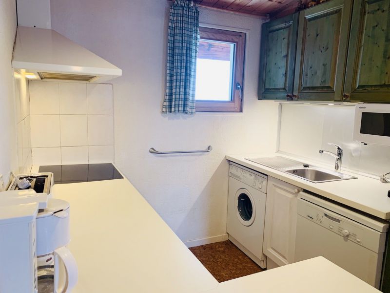 photo 3 Owner direct vacation rental Val d'Isre appartement Rhone-Alps Savoie Open-plan kitchen