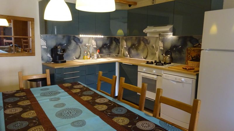 photo 12 Owner direct vacation rental Valloire chalet Rhone-Alps Savoie Open-plan kitchen