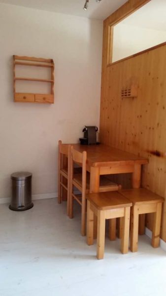 photo 10 Owner direct vacation rental Mribel studio Rhone-Alps Savoie Kitchenette