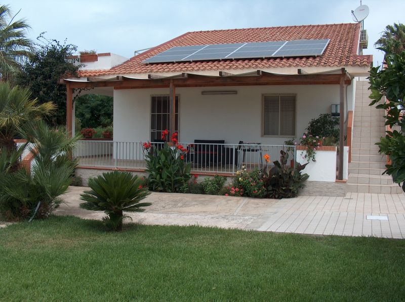 photo 6 Owner direct vacation rental Marina di Ragusa appartement Sicily Ragusa Province View of the property from outside