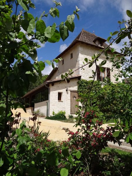 photo 2 Owner direct vacation rental Bergerac gite Aquitaine Dordogne View of the property from outside