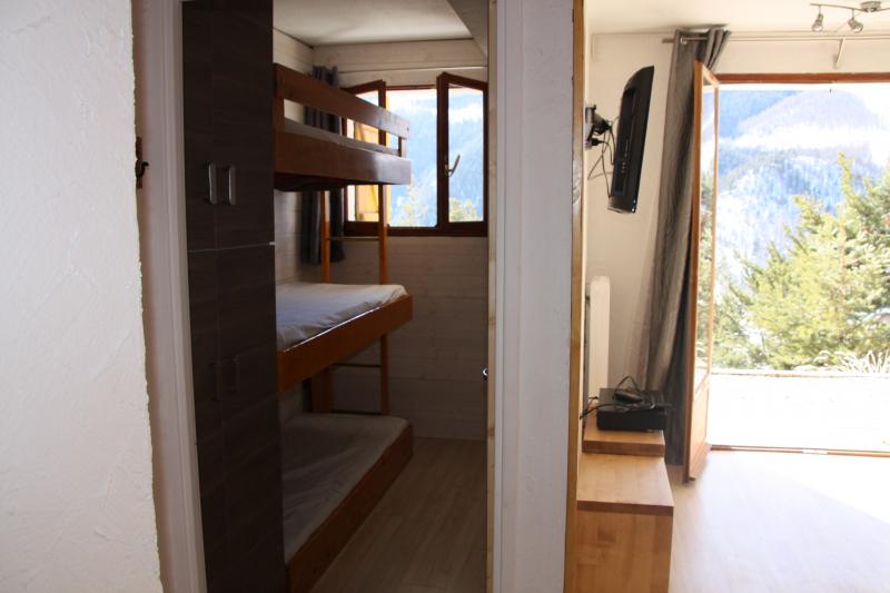 photo 4 Owner direct vacation rental Auron - Saint Etienne de Tine appartement Provence-Alpes-Cte d'Azur Alpes-Maritimes Hall