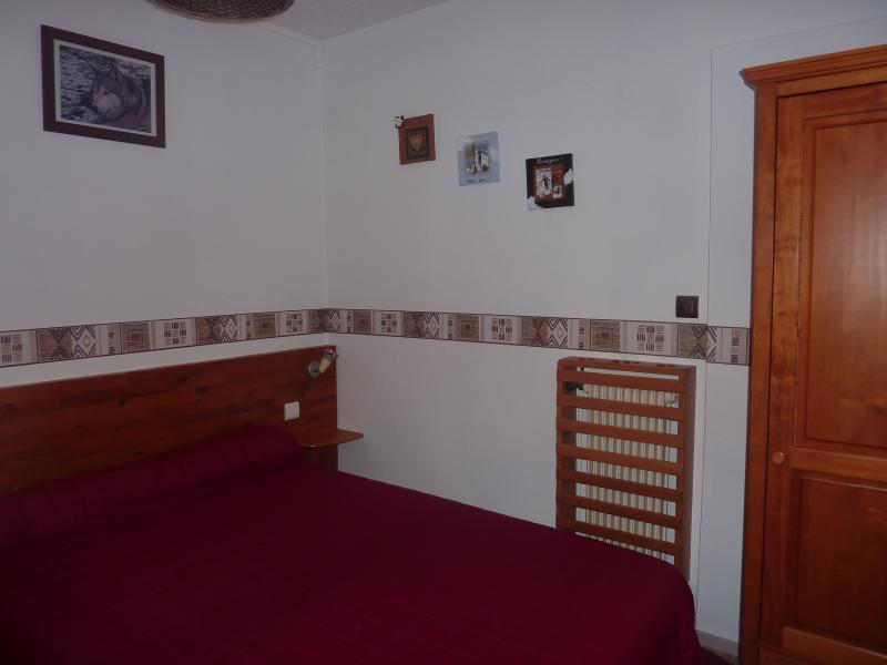 photo 9 Owner direct vacation rental Besse - Super Besse appartement Auvergne Puy-de-Dme bedroom 2