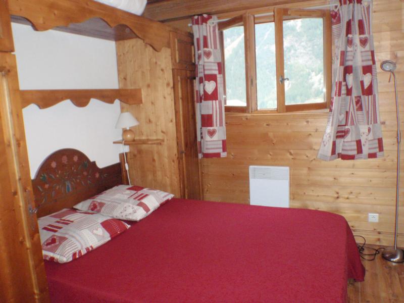 photo 6 Owner direct vacation rental Pralognan la Vanoise appartement Rhone-Alps Savoie bedroom 1