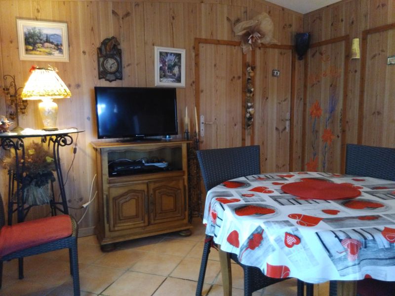 photo 17 Owner direct vacation rental Le Castellet bungalow Provence-Alpes-Cte d'Azur Var Living room