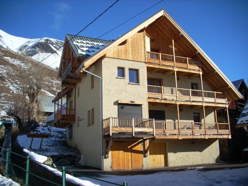 photo 9 Owner direct vacation rental Saint Sorlin d'Arves appartement Rhone-Alps Savoie View of the property from outside