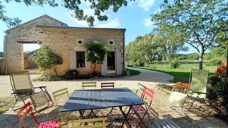 photo 1 Owner direct vacation rental Bergerac gite Aquitaine Dordogne Terrace