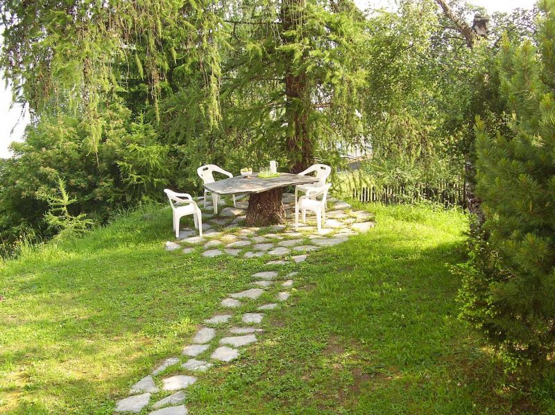 photo 15 Owner direct vacation rental Pila appartement Aosta Valley Aosta Province Garden