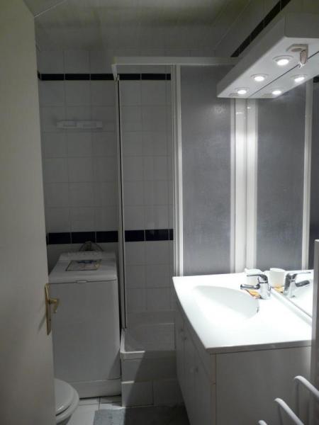 photo 4 Owner direct vacation rental Tignes appartement Rhone-Alps Savoie bathroom